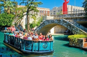 San Antonio Wedding Bands playing R&B and Horn section